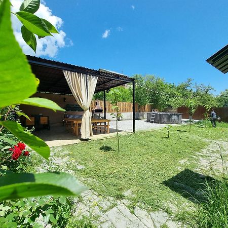 New Horizons , Apartment With 5 Bedrooms, Whole Apartment, Апартмент Целиком ディリジャン エクステリア 写真